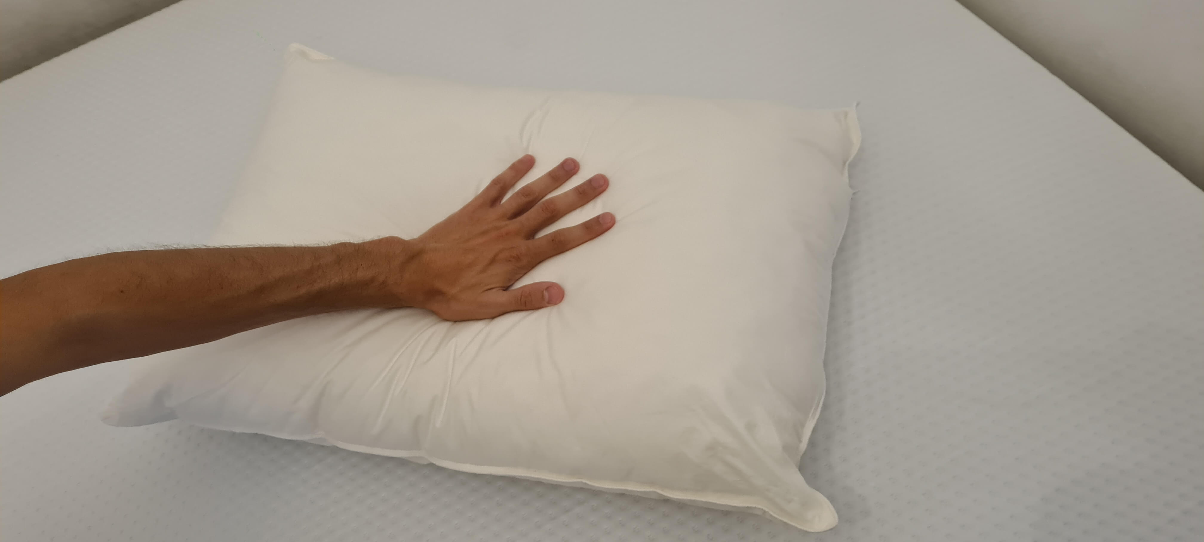 almohada efecto plumas Hypnia