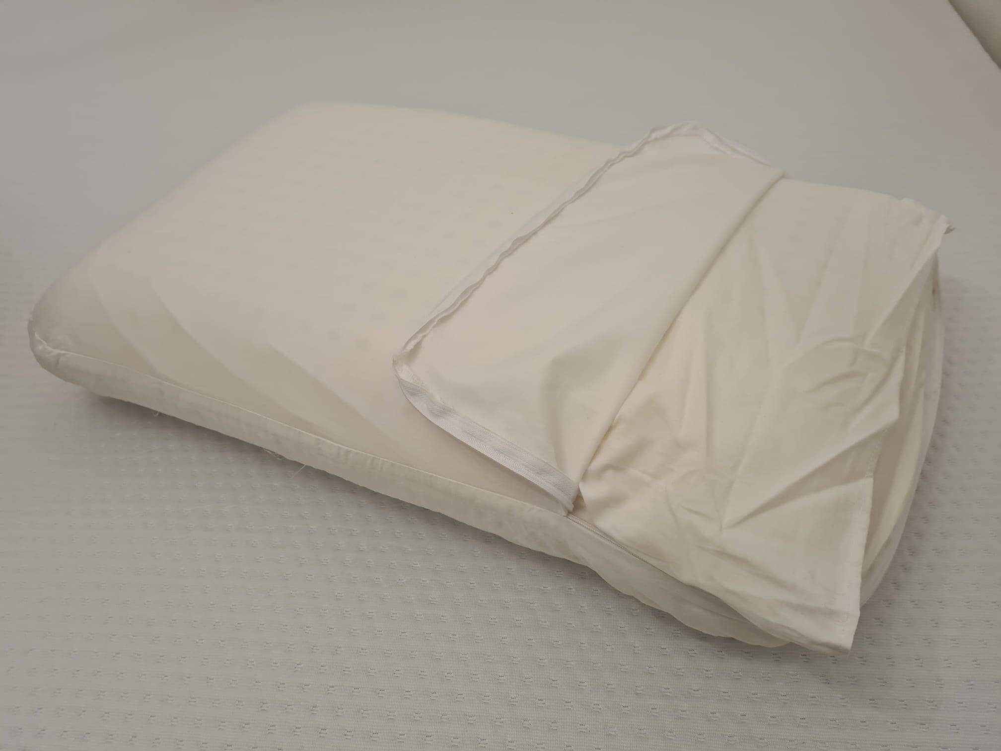 Almohada de latex liroon