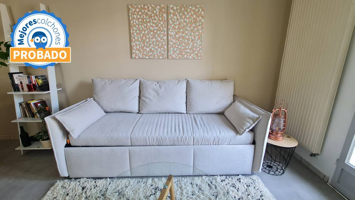 Prueba del sofá cama Emma.